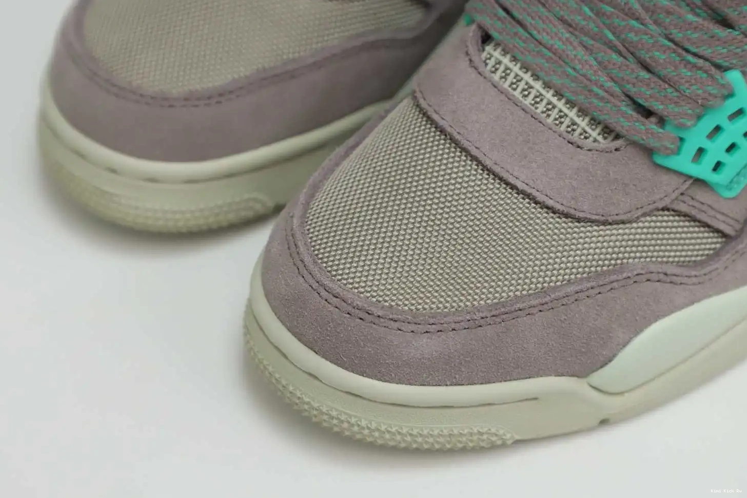 LA HAZE' Kimikick 4 X UNION 'TAUPE JORDAN RETRO AIR 0528